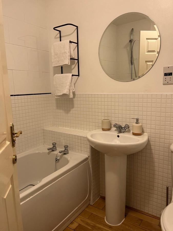Homely 2 Story Cathedral City Apartment دورهام المظهر الخارجي الصورة
